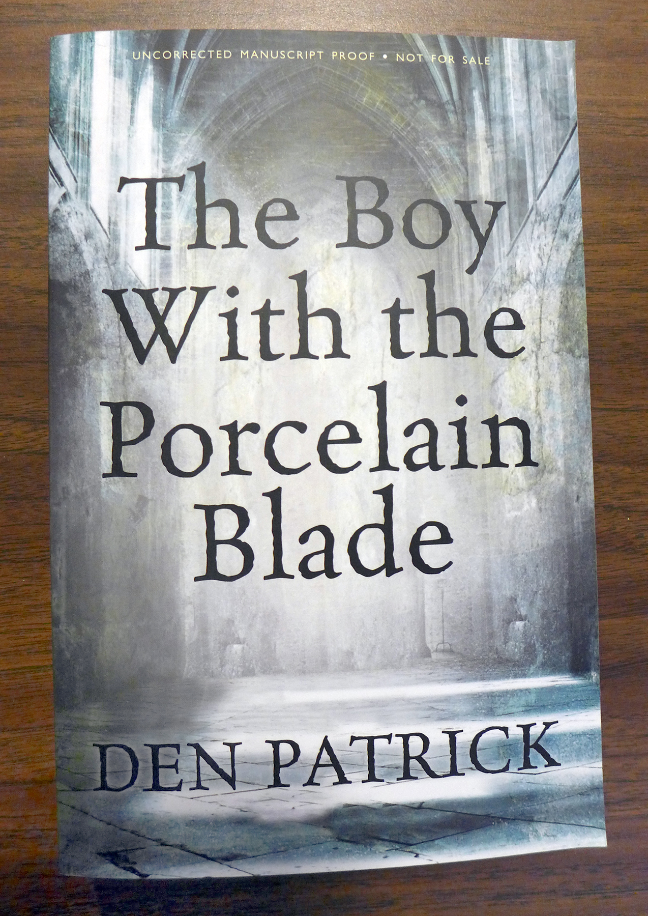 Aquí iré subiendo los blogs de pat 37 Boy-with-the-Porcelain-Blade-Lying