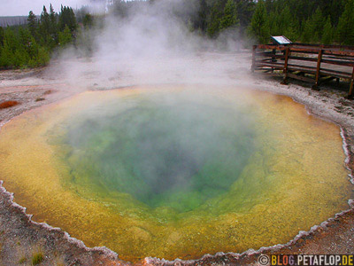    000 Morning-glory-pool-hot-spring-heisse-quelle-yellowstone-national-park-wyoming-usa-dscn6828