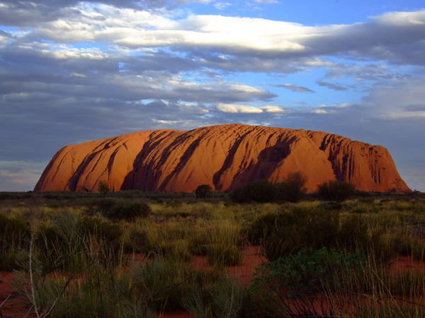 Dideridoo magic Australia_UluruSunset