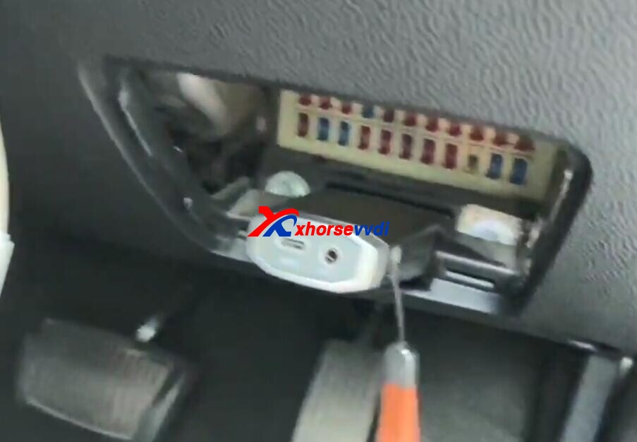 VVDI Key Tool Max and VVDI MINI OBD Tool Program Kia Picanto Remote Vvdi-key-tool-max-and-vvdi-mini-obd-tool-program-kia-picanto-remote-2