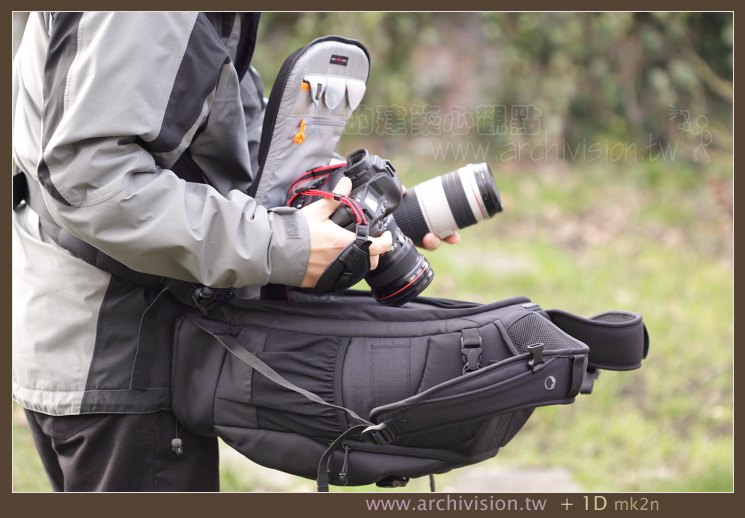 Topic : Appareil Photo - Page 37 Lowepro_Flipside-400AW_00