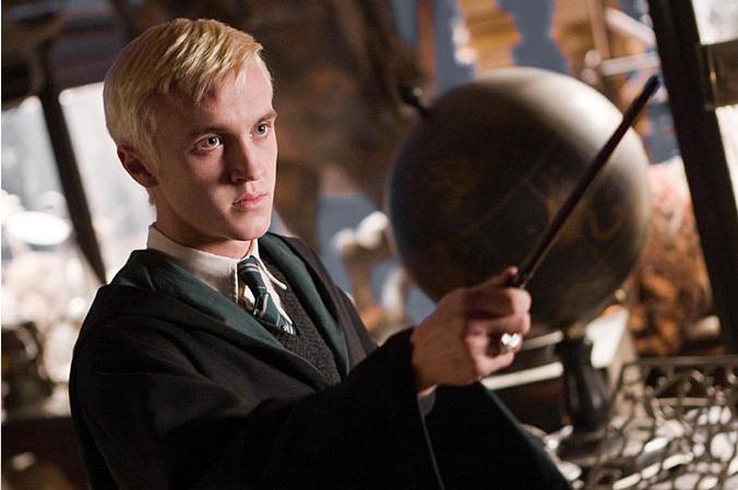 James: Draco Malfoy Foto-oficial-principe-mestizo-3