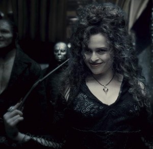 ~Helena Bonham-Carter [Bellatrix]~ (Tópic super completo O.O) Harry-Potter-Bellatrix-300x293