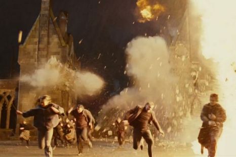 Nuevas fotografías de Harry y Voldemort en ‘Las Reliquias de la Muerte’ Estudiantes-reliquiasdelamuerte