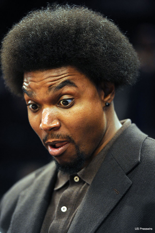 spurs news Andrew-bynum-costume-3