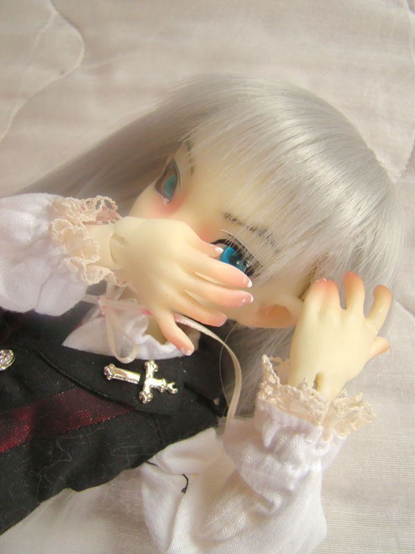 [Noble Dolls Rhubarbe vamp.] Lestat, un garçon pas comme... DSC07654