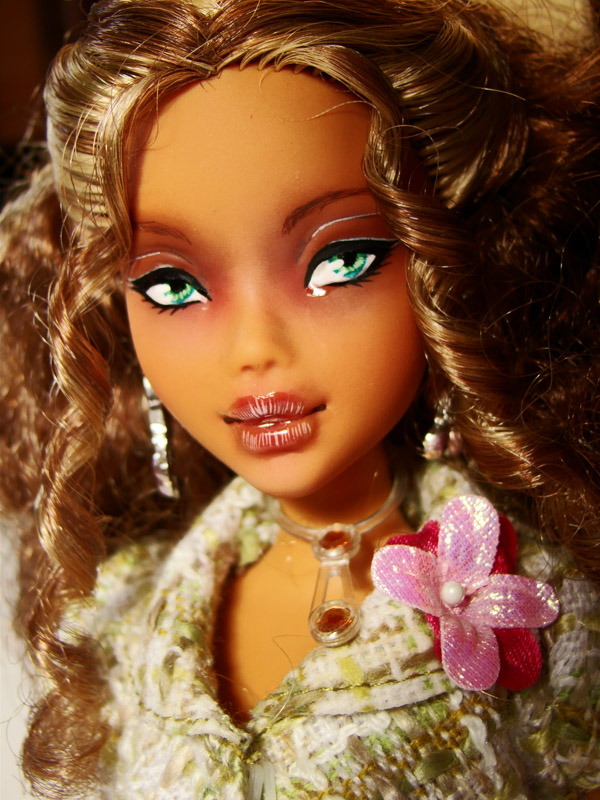 Nos demoiselles (Monster High custo) DSC03346