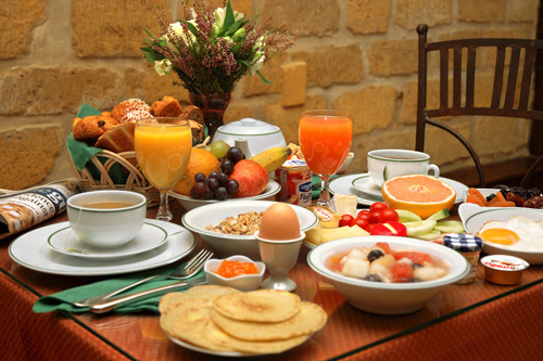 Dimanche 7 Septembre Hearty-Breakfast