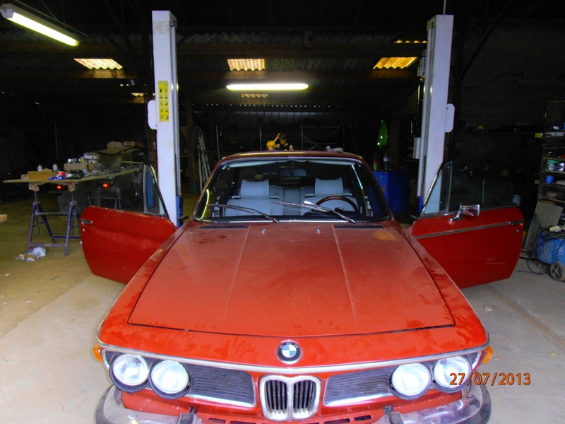 Bmw E9 restauration  - Page 2 1374946812_P7270010