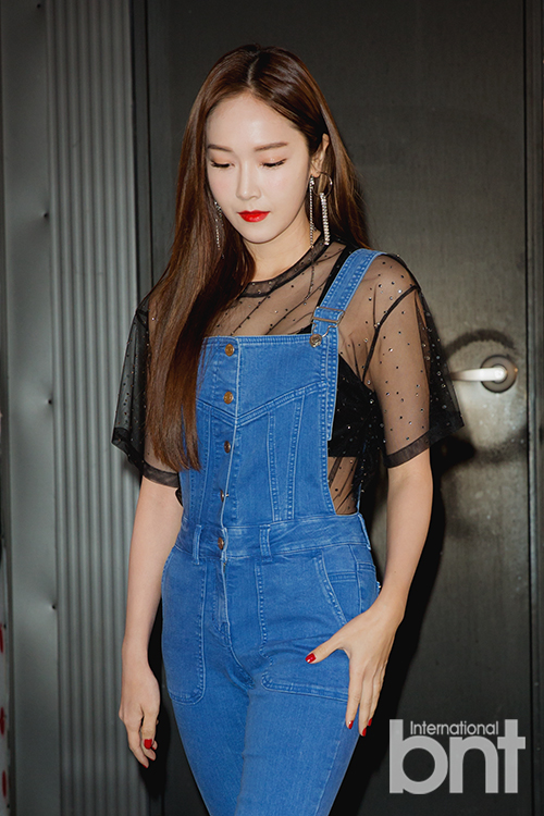 [PIC][18-05-2017]Jessica tham dự "MAC x Steve J & Yoni P Launching Party" vào tối nay 9fe3e94d713284739fe4fb3fa5a2c9b1