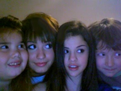 @selenAgomeZ Cute-0