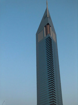     3 Emirates_Office_Tower