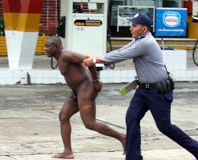 FOTOGALERIA DE LA COTIDIANIDAD EN CUBA  PROTESTA