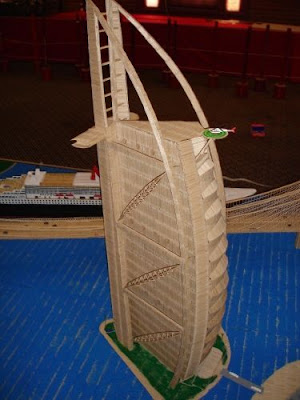 Build Structures using TOOTHPICK! Toothpick_cities_003