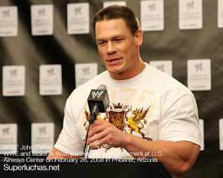 JOHN CENA CRITICA A THE ROCK 211