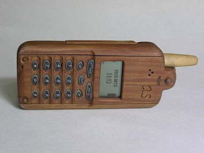  2009 WoodenPhone001