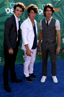 Jonas Brothers - Teen Choice Awards 2008 Blogdelatele-jonas-TCA-4