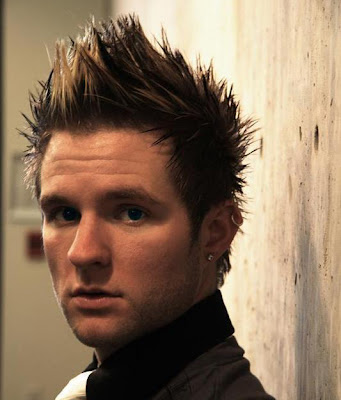 اجمل الملابس لعام 2010 Blake-fauxhawk