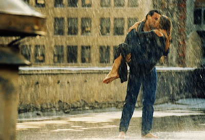 همسات عاشقة حزينة Kiss-in-the-rain