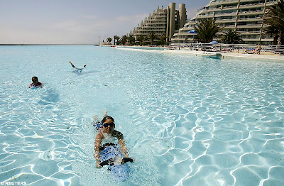 اكبر حمام سباحة في العالم Big-swimming-pool