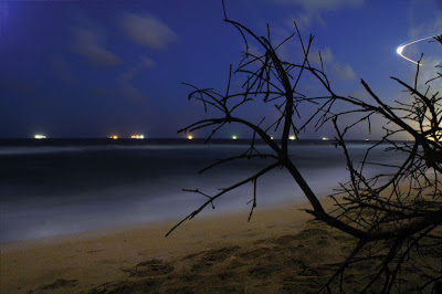 EL HILO DE LOS AMIGUETES XI - Página 23 Night_beach2