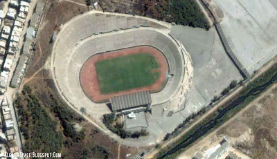 حاجة عييت نفهمها وما قدرتش ساعدونييييي Annaba-Algerie-Stade