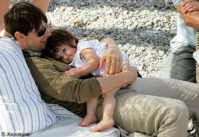 Latest pics of Suri Cruise so cute! TomkatieLL2006_468x324