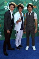 Jonas Brothers - Teen Choice Awards 2008 Blogdelatele-jonas-TCA-2