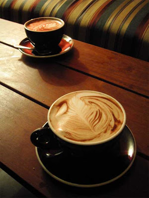 صباح الكابتشينو........... Latteart24