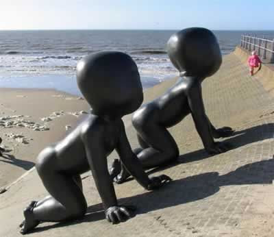 Strangest Sculptures from the world Strange_sculptures_010