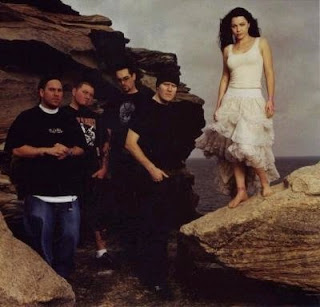 Rsim,gif.. 1212-groupe-evanescence