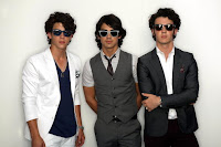 Jonas Brothers - Teen Choice Awards 2008 Blogdelatele-jonas-TCA-7