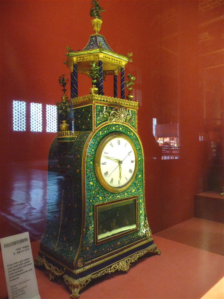 Le Pavillon des Montres et Horloges de la Cité Interdite… Gugongcollection-20