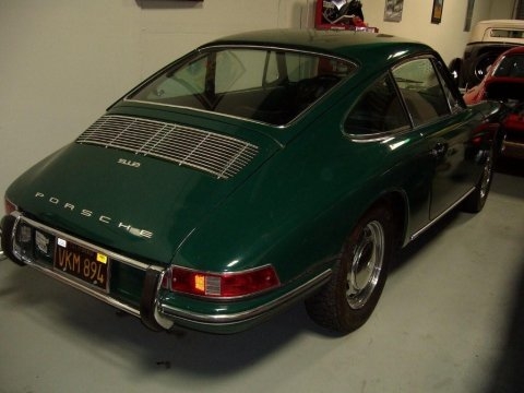 SPORT WAGEN 1967_Porsche_912_Irish_Green_Black_Plate_Coupe_Rear_1