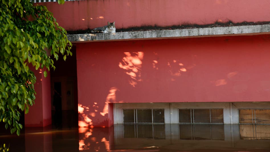 Argentina: inundaciones Crecidas-en-el-litoral-2134229w948