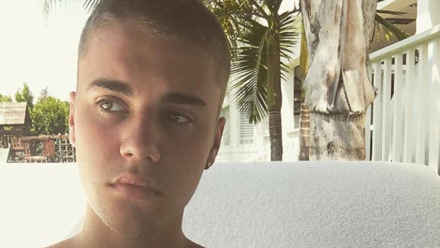 Justin Bieber protagonizó una pelea callejera y... ¡terminó en el piso! Personajes-2216949w620