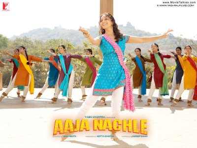 MADURI DIXIT :queen: AAJA-NACHLE-2