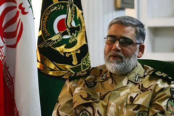  Deputy Commander of the Iranian Army, "who threatens Iran will bite finger remorse" 58b251f7c0d4b