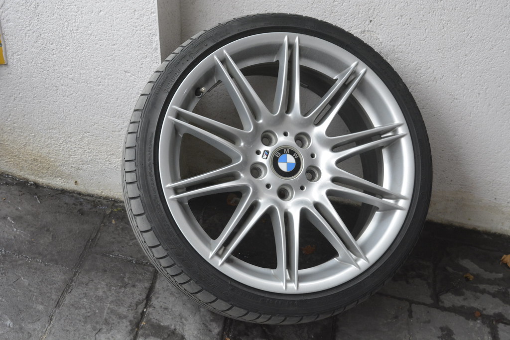BMW Serie 3 E92 – Corrección de pintura en dos pasos + Tratamientos Gtechniq 24753990274_37d32fd401_b