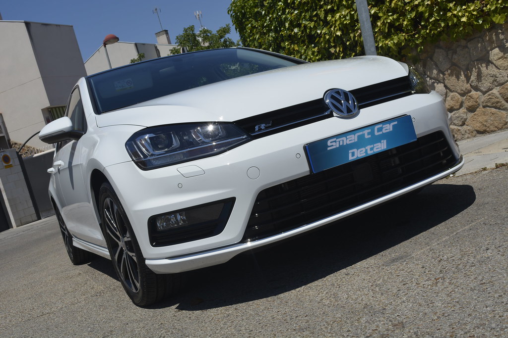 VW Golf R-line - Detallado de coche nuevo - FINEST & DLUX 31063462450_8ee6e5e5c2_b