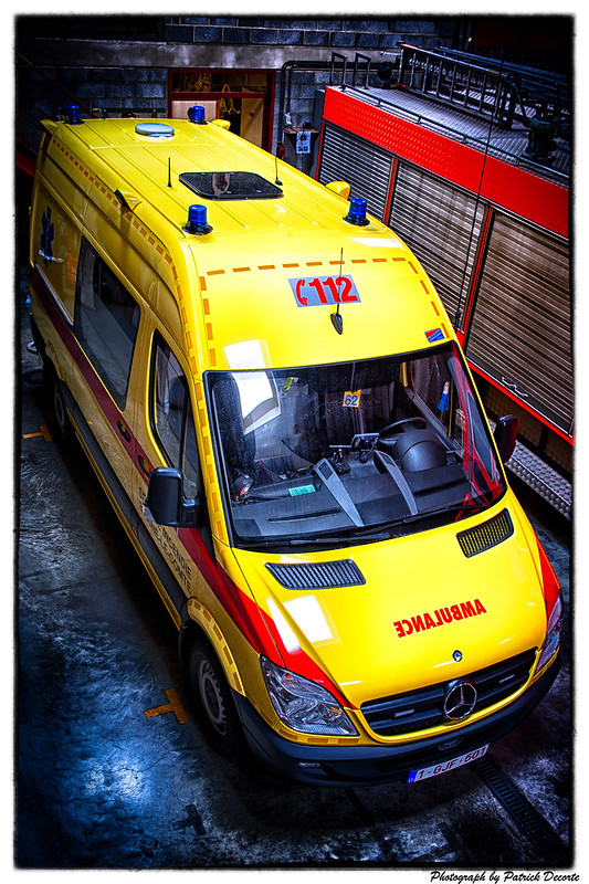 Braine-Le-Comte : nouvelle ambulance Mercedes Sprinter pour le Service Incendie 12935494483_8d918a62b2_c