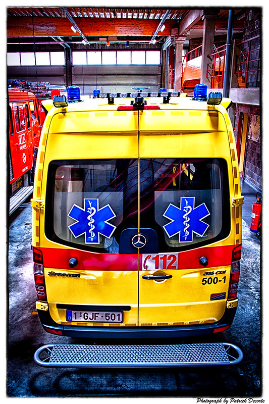 Braine-Le-Comte : nouvelle ambulance Mercedes Sprinter pour le Service Incendie 12935570673_1c24cb2c64_c