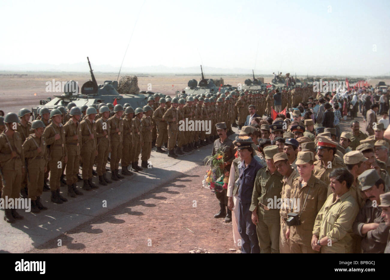 Soviet Afghanistan war - Page 6 Withdrawal-of-soviet-troops-from-afghanistan-BPBGCJ