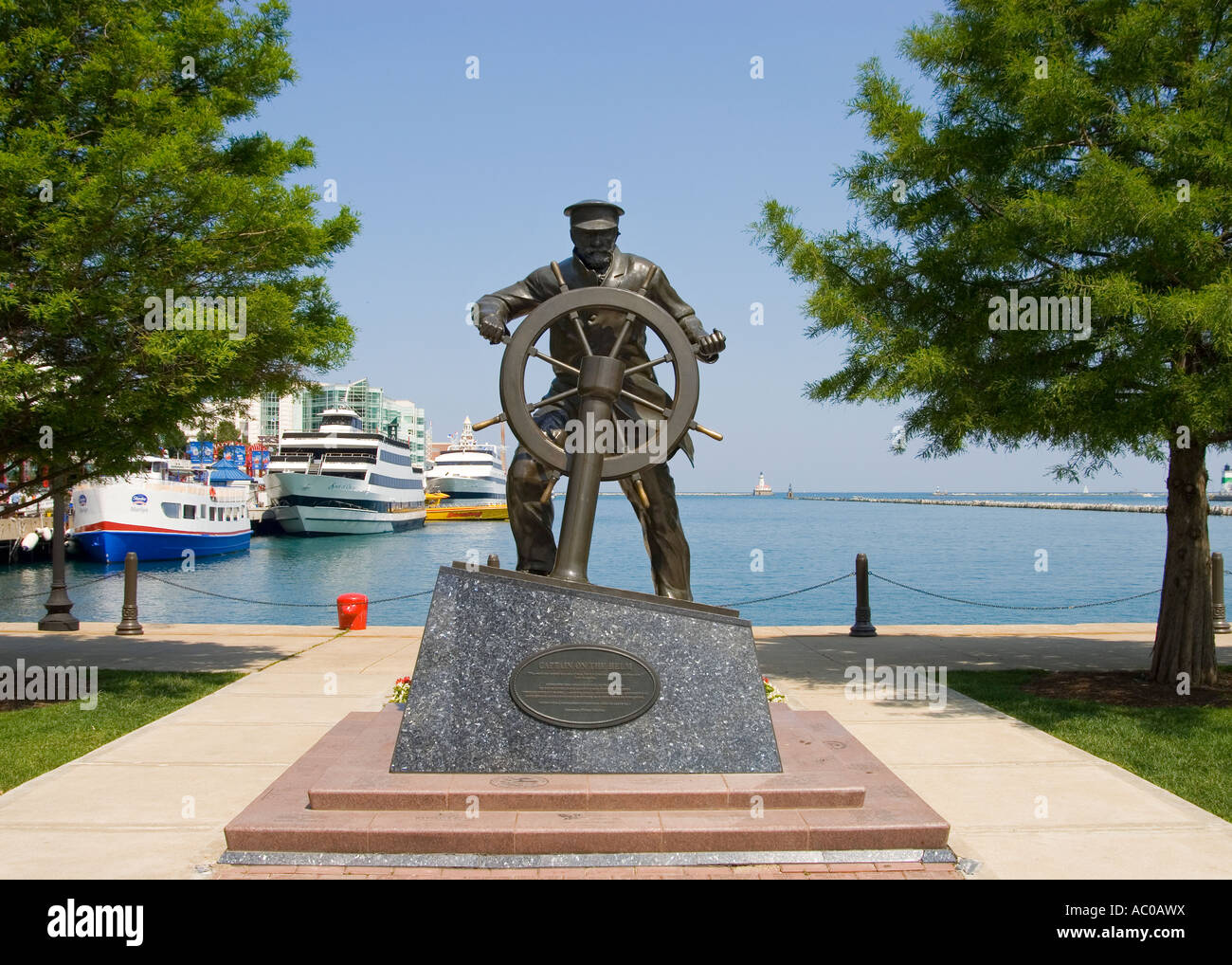 It's time for a statue Maritime-statue-AC0AWX
