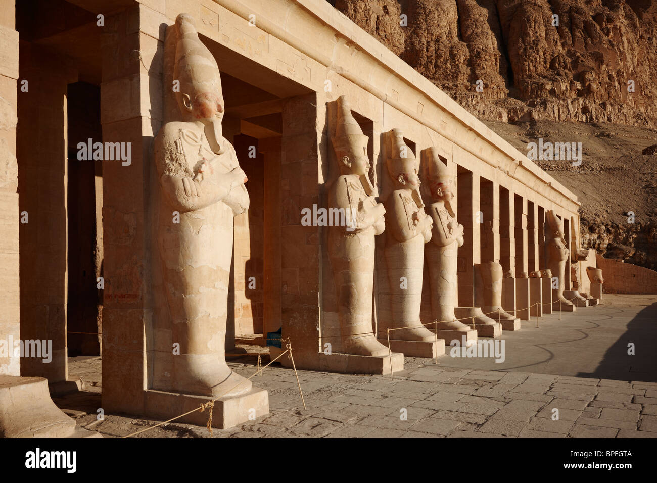 Colossi of Memnon (built 3400 years ago by Egyptians when the rest of the world were savages) Osiris-statues-at-mortuary-temple-of-hatshepsut-deir-el-bahari-luxor-BPFGTA