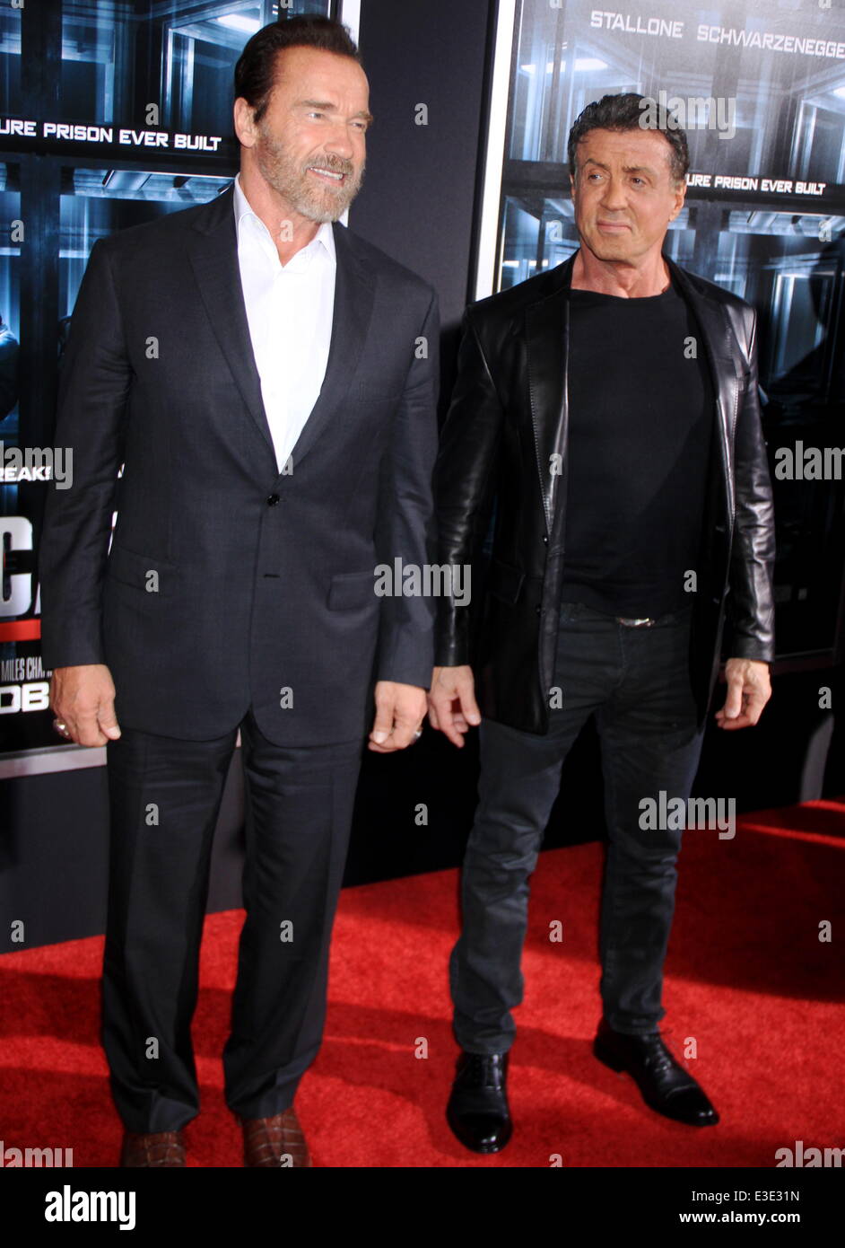 ¿Cuánto mide Arnold Schwarzenegger? - Altura - Real height New-york-movie-premiere-for-escape-plan-featured-are-amy-ryan-sylvesterstallone-E3E31N