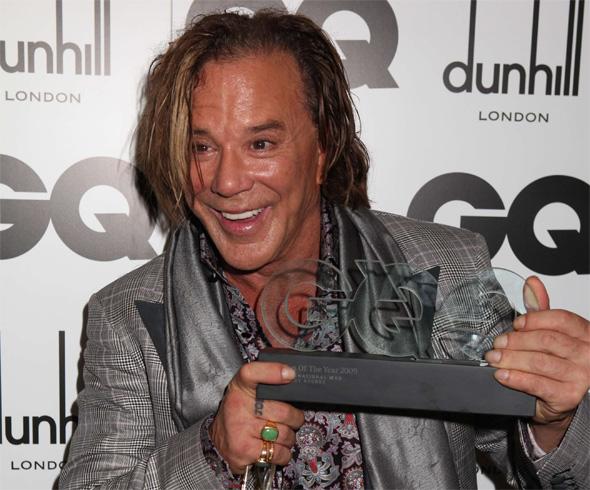 MICKEY ROURKE - Page 3 Article_mickeyrourke