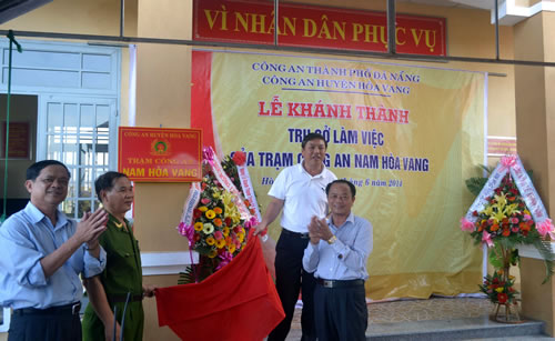 Khánh thành trụ sở làm việc Trạm CA Nam Hòa Vang 97