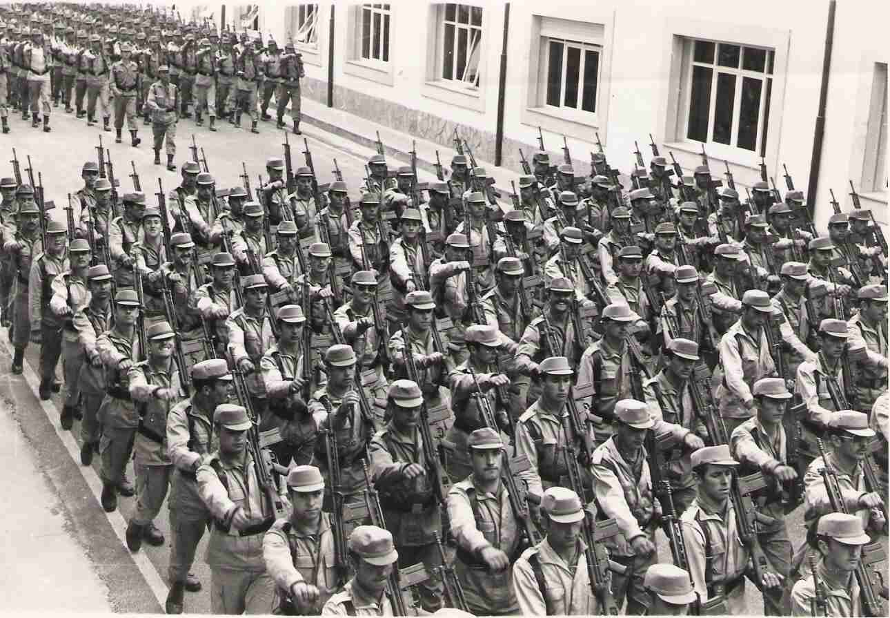 Ejército Español foto de en blanco y negro // صور الجيش الاسبانى قديمة ابيض و اسود Pepe%20de%20PARADA%209