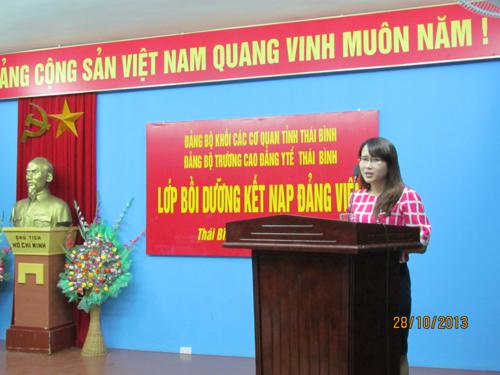 Lớp Bồi dưỡng nhận thức về Đảng tháng 10/2013 Img_9007_500x375